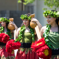 Polynesian Club of Fresno group performing