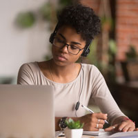 student with laptop 